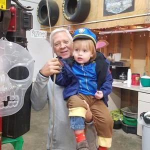 Meet your Posher, Kevin